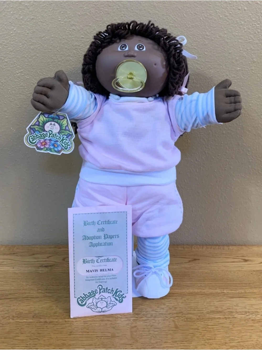 Vintage Cabbage Patch Kids Doll AA Girl With Pacifier MAVIS HELMA